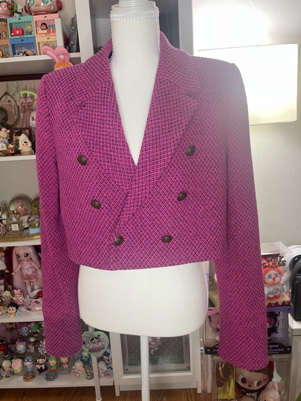 ZARA Pink Tweed Cropped Blazer Jacket Gold Button Size L